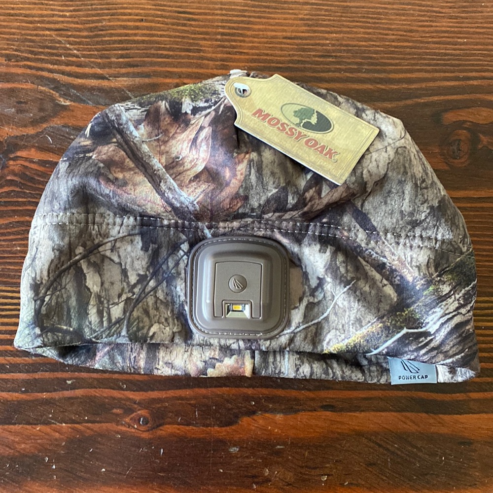 Mossy Oak Insulated Camo Beanie w/ Built-In Headlamp
